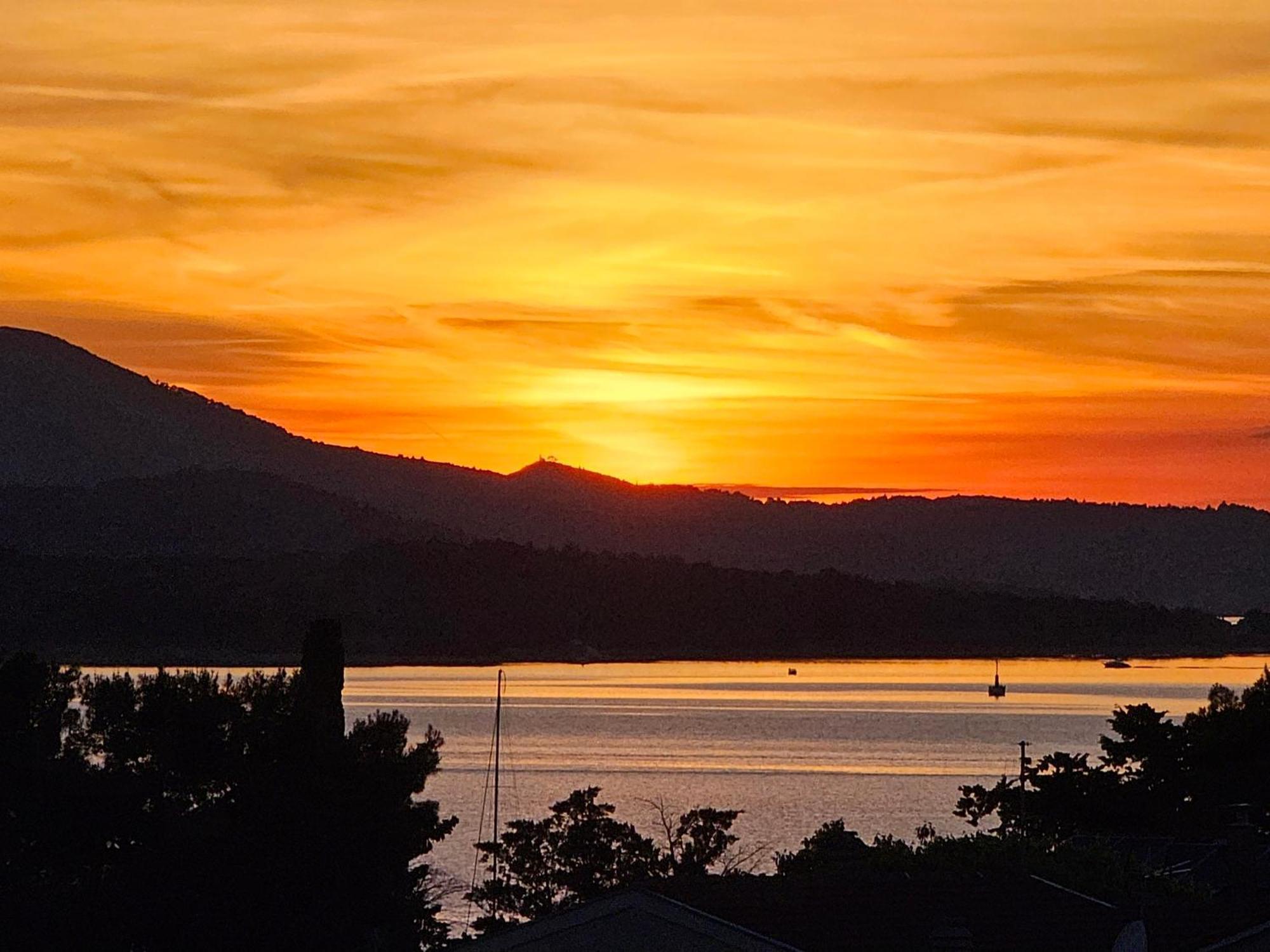 Zara Biograd Na Moru