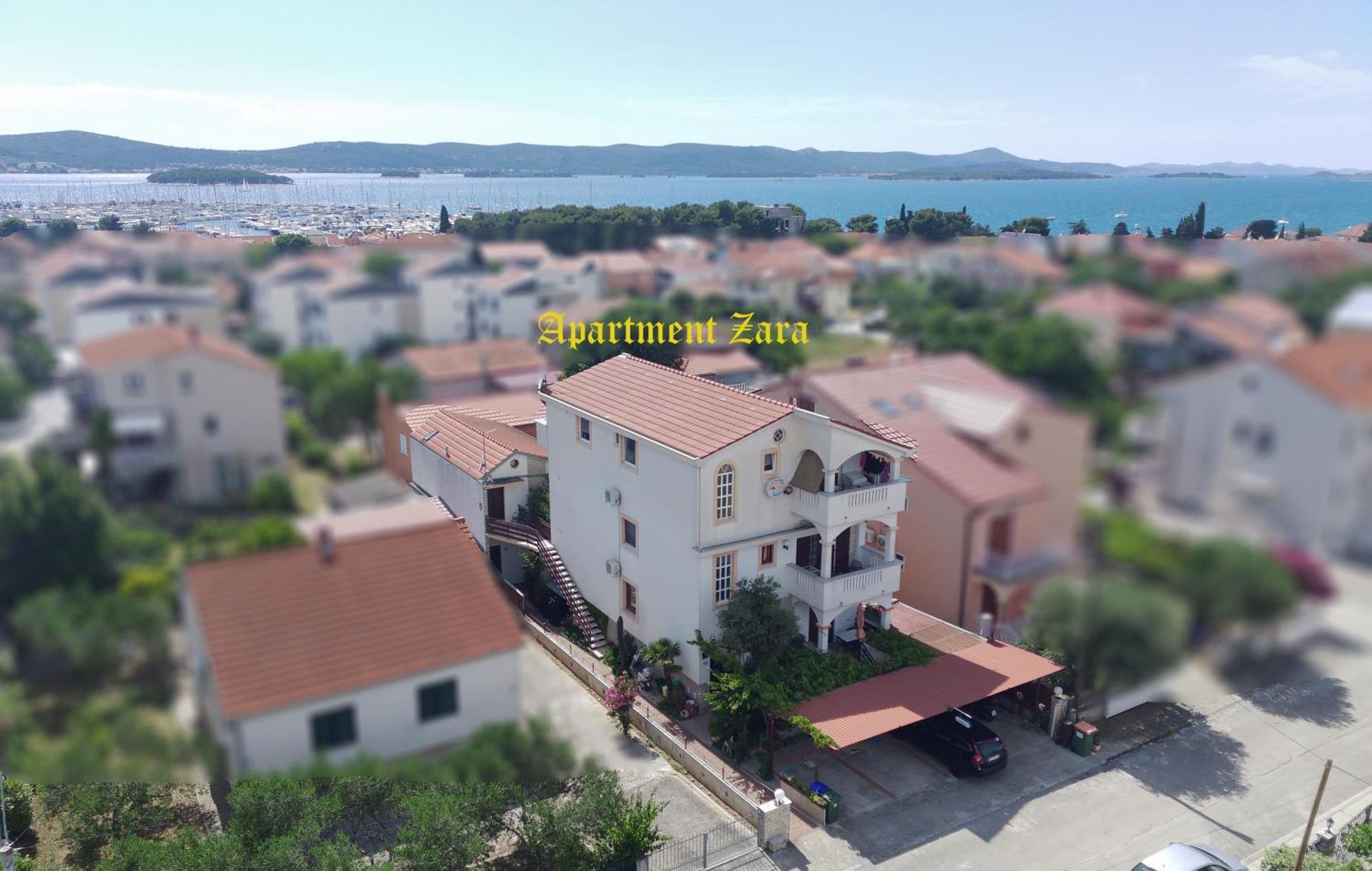 Apartament Zara *